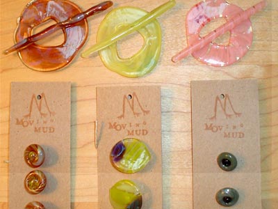 Moving Mud buttons closures