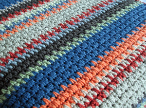crochet-runner-detail